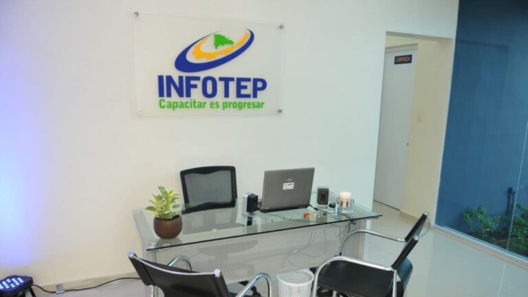 Infotep impulsa la capacitación en bienestar y masajes para fortalecer el desarrollo turístico de Pedernales