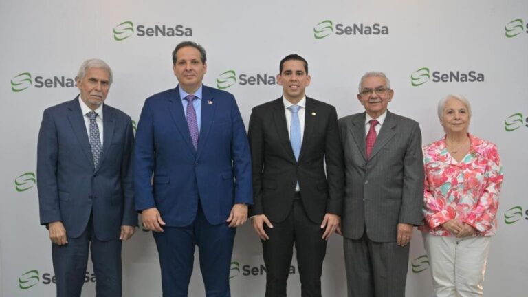 Consejo del Seguro Nacional de Salud celebra Reunión Ordinaria y define agenda estratégica 2026