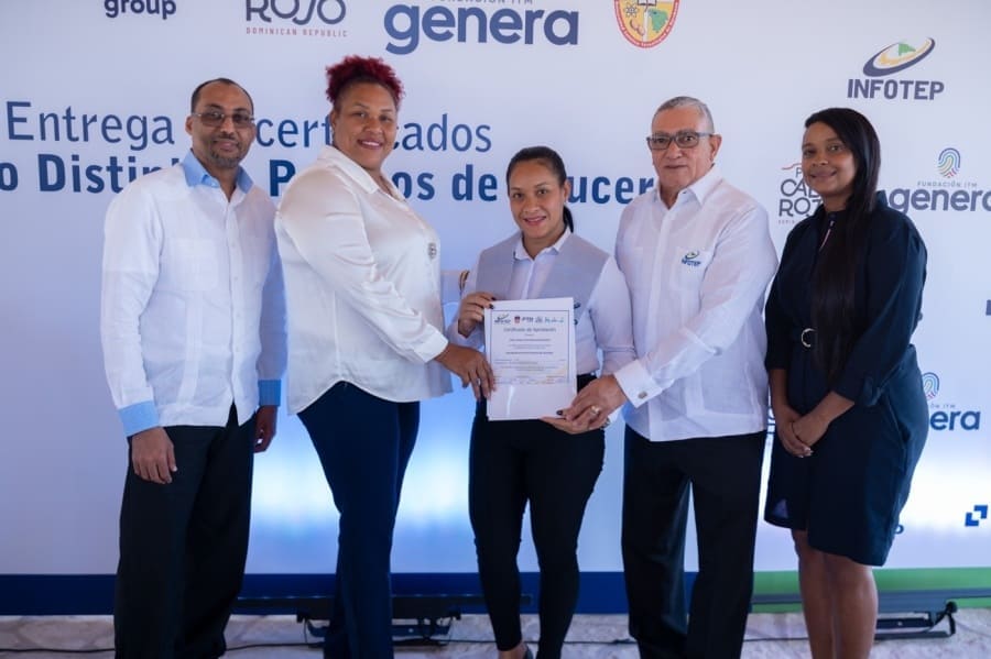 INFOTEP gradúa a 63 participantes del primer Diplomado Distintivo del Puerto de Cruceros de Cabo Rojo INFOTEP gradúa a 63 participantes del primer Diplomado Distintivo del Puerto de Cruceros de Cabo Rojo