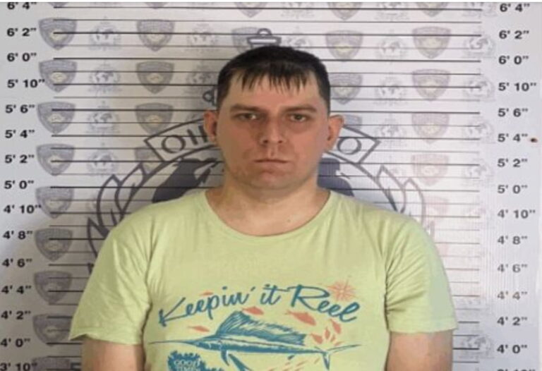 Detienen ciudadano polaco requerido por Interpol por estafa, fraude y lavado de activos