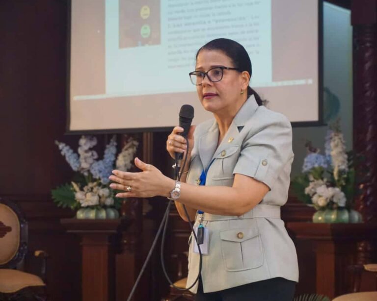 Ministerio Público orienta a estudiantes de secundaria sobre responsabilidad vial