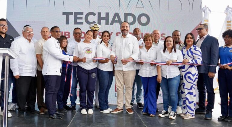 Gobierno impulsa el deporte escolar con nuevo polideportivo techado en Santo Domingo Norte