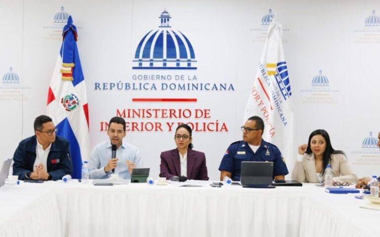 Autoridades avanzan en protocolo de activación del sistema Alerta RD para proteger a poblaciones vulnerables