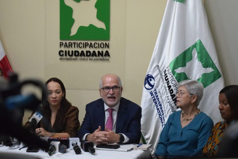 Pancho Álvarez: “Queremos que se conozca el fondo de cada caso de gran corrupción”