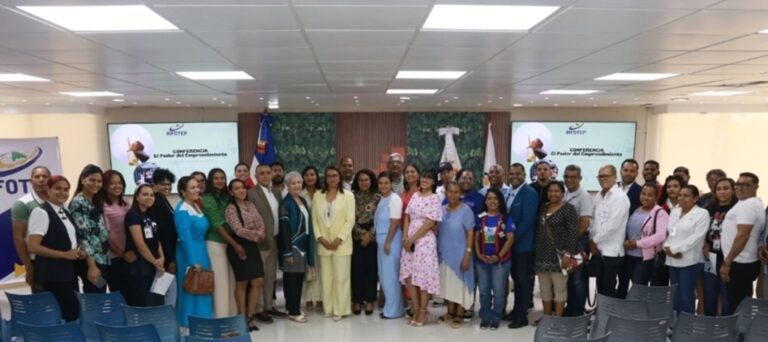 INFOTEP aborda el poder del emprendimiento como motor del desarrollo local en María Trinidad Sánchez