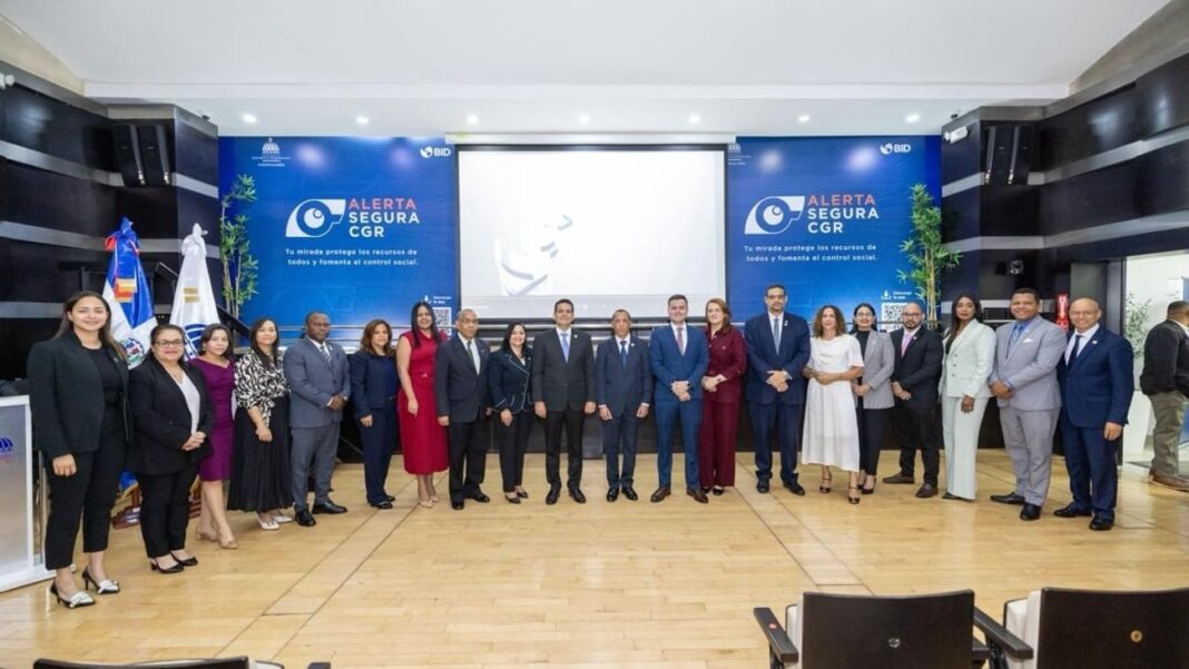 Contraloría lanza “Alerta Segura CGR” y presenta transformación histórica de sus procesos misionales Contraloría lanza “Alerta Segura CGR” y presenta transformación histórica de sus procesos misionales