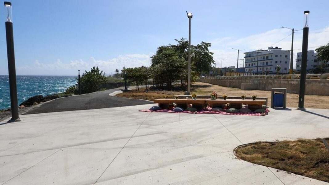 Presidente Abinader y ministro Collado inauguran segunda etapa del Malecón de Santo Domingo Este Presidente Abinader y ministro Collado inauguran segunda etapa del Malecón de Santo Domingo Este
