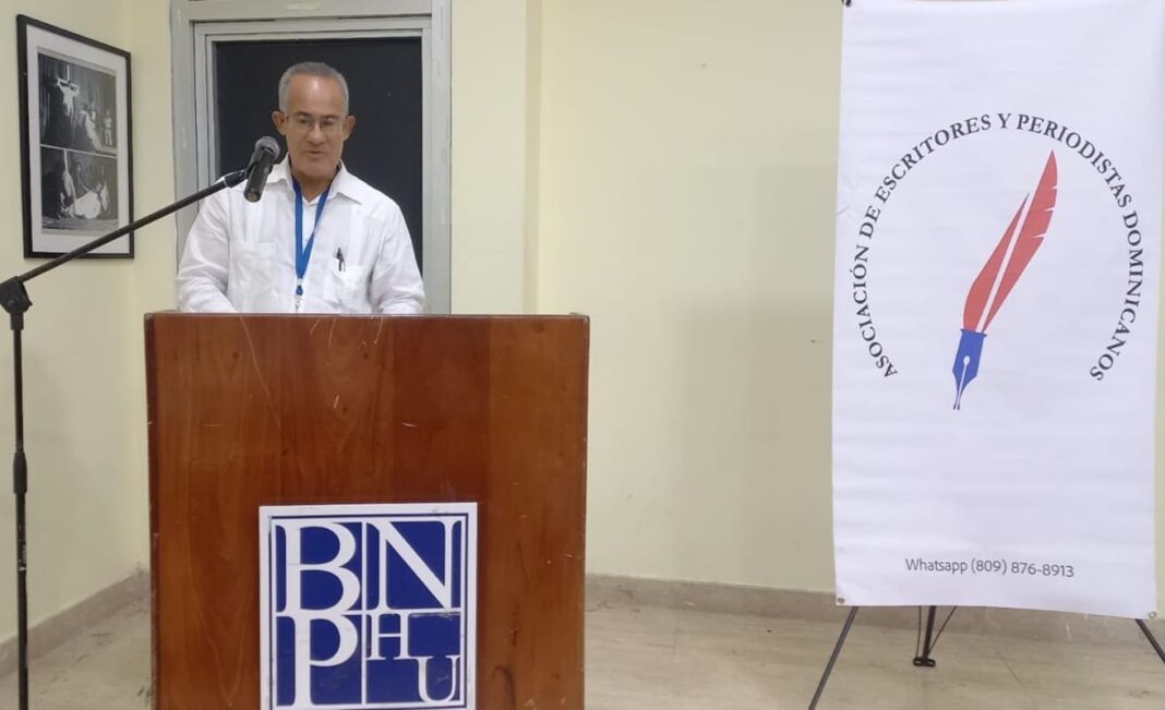 Isael Pérez Nuevo Presidente de la ASEPED Isael Pérez Nuevo Presidente de la ASEPED