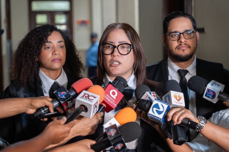 Un año de prisión preventiva para diez integrantes de red que hizo una estafa millonaria en una entidad financiera