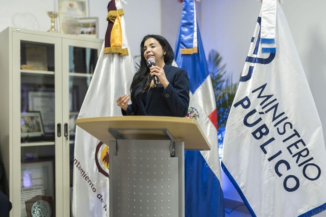 Procuradora General destaca necesidad de fortalecer la familia y las escuelas para combatir hechos de violencia Procuradora General destaca necesidad de fortalecer la familia y las escuelas para combatir hechos de violencia