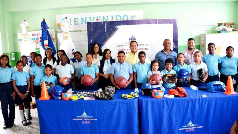 De extremo a extremo: INEFI activa histórica gira  nacional de entrega de utilería deportiva 