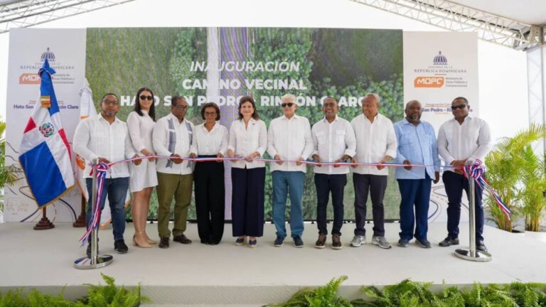 Vicepresidenta Raquel Peña desarrolla agenda en Monte Plata centrada en la juventud, la producción y el desarrollo comunitario