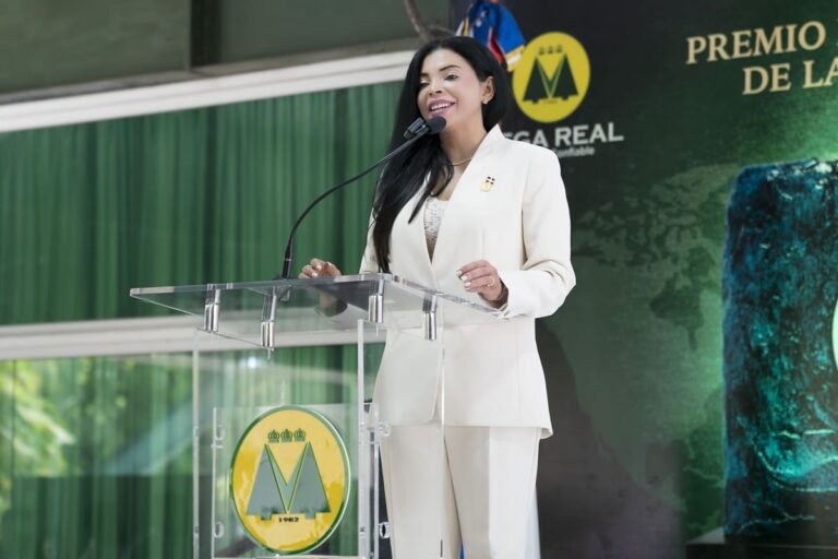 Procuradora General plantea la necesidad de un nuevo contrato social basado en el respeto, los valores y la empatía