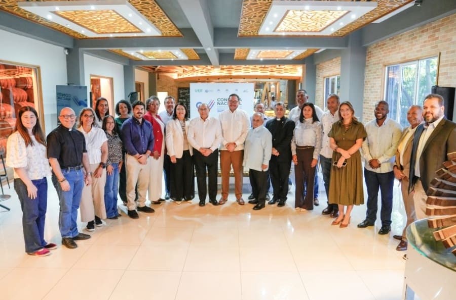 Sectores productivos del Este respaldan reforma educativa orientada a la formación técnico profesional Sectores productivos del Este respaldan reforma educativa orientada a la formación técnico profesional