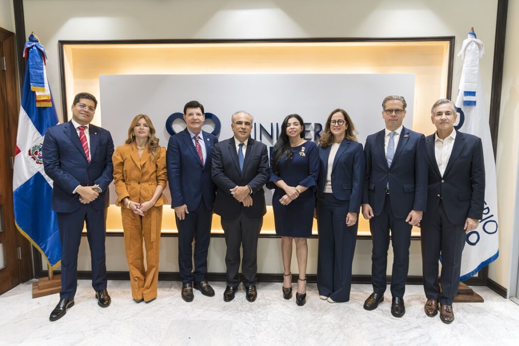 Procuradora General de la República y el Conep abordan retos del nuevo Código Penal Procuradora General de la República y el Conep abordan retos del nuevo Código Penal