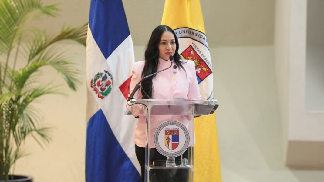 Ministerio Público resalta rol de universidades en la prevención de la trata y tráfico de personas Ministerio Público resalta rol de universidades en la prevención de la trata y tráfico de personas