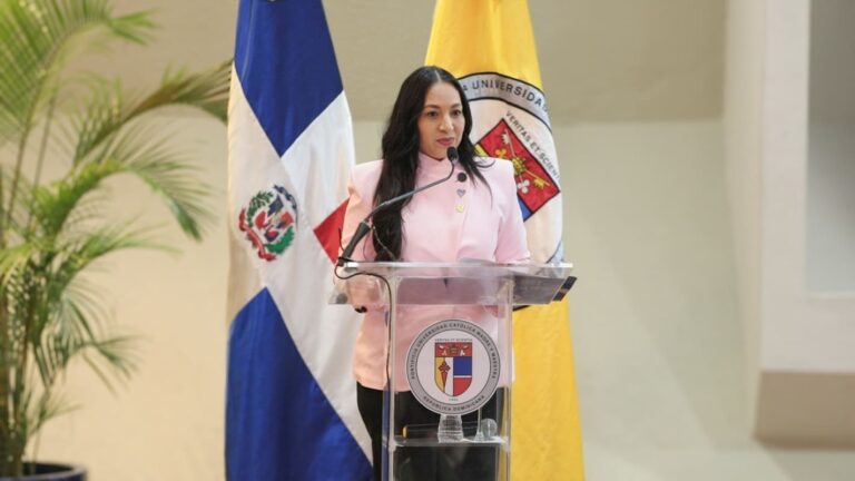 Ministerio Público resalta rol de universidades en la prevención de la trata y tráfico de personas