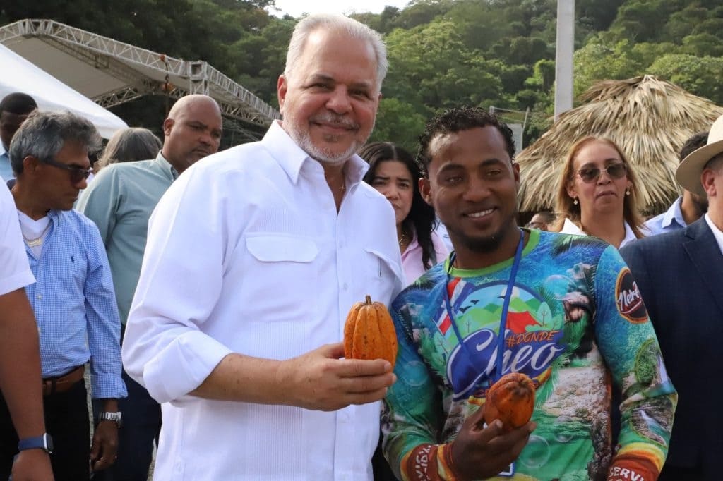 Rafael Salazar participa en V Encuentro de Poblaciones de Montaña en Los Cacaos de la provincia San Cristóbal Rafael Salazar participa en V Encuentro de Poblaciones de Montaña en Los Cacaos de la provincia San Cristóbal