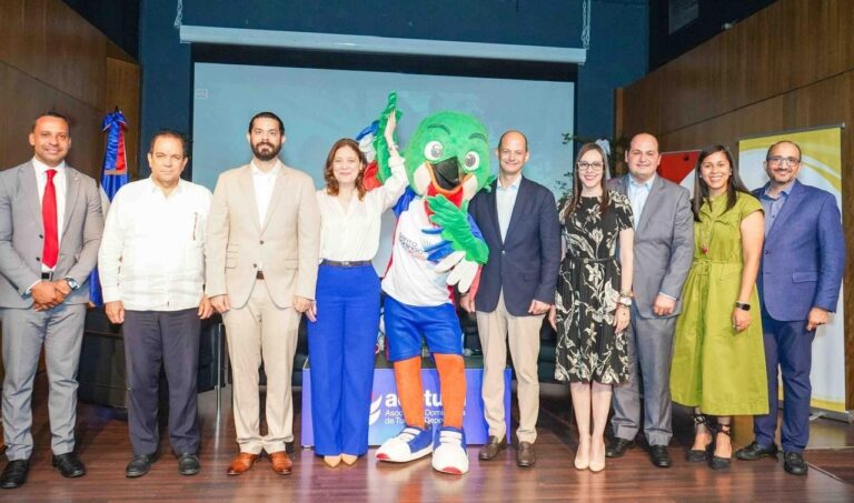 El fútbol entra en la conversación del desarrollo: líderes nacionales destacan su potencial para transformar el turismo y fortalecer la Marca País