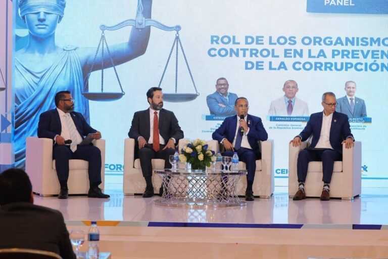 Contralor llama a instituciones a cumplir normas para evitar intervención antifraude