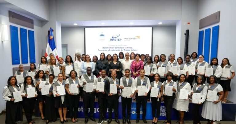 INFOTEP, Ministerio de Trabajo y World Vision certifican a 46 profesionales en prevención y erradicación del trabajo infantil