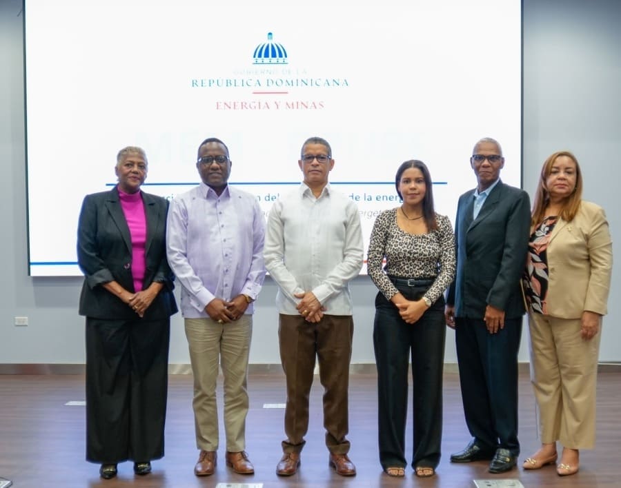 INFOTEP fortalece acciones para el uso racional y eficiente de la energía INFOTEP fortalece acciones para el uso racional y eficiente de la energía