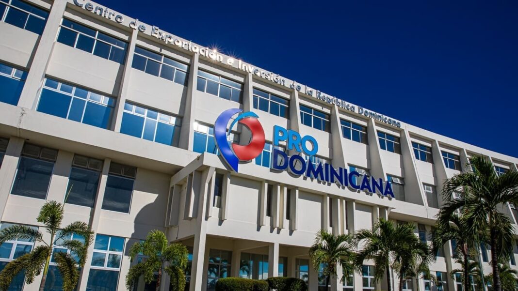 Exportaciones dominicanas alcanzan récord de USD 9,277.0 millones durante el período enero-julio 2026 Exportaciones dominicanas alcanzan récord de USD 9,277.0 millones durante el período enero-julio 2026