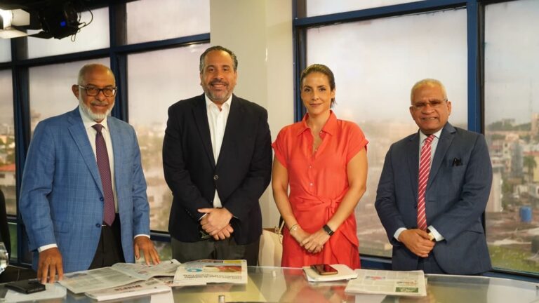 Alberto Rodríguez resalta que el impulso del presidente Luis Abinader convirtió las escuelas en la verdadera cantera de atletas del país