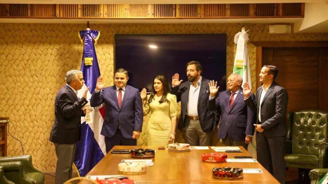 Gobierno crea consejo regulador para defender, fomentar y controlar calidad de cigarros dominicanos Gobierno crea consejo regulador para defender, fomentar y controlar calidad de cigarros dominicanos