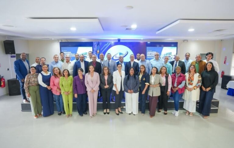 Directivos del INFOTEP participan en taller para impulsar una cultura de innovación