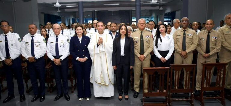 Presidente Luis Abinader convoca a las iglesias a jornada nacional de oración y acción de gracias por República Dominicana