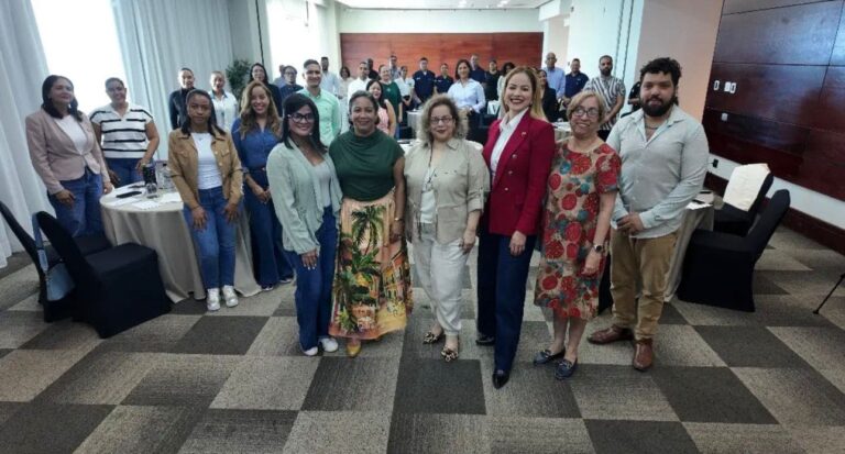 Interior y Policía fortalece capacidades de equipos de comunicación en perspectiva de género junto al CIPAF