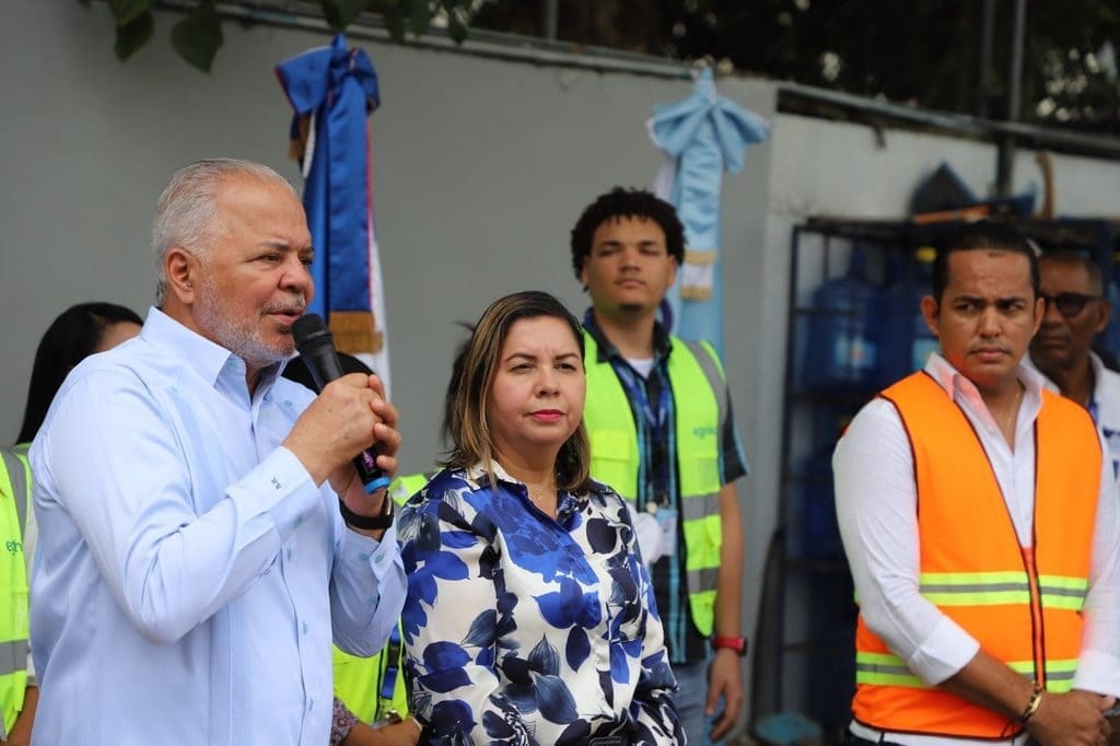 Colaboradores EGEHID se unen a Simulacro Nacional de Evacuación Colaboradores EGEHID se unen a Simulacro Nacional de Evacuación