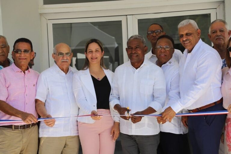 EGEHID inaugura funeraria municipal en Laguna Salada, de Valverde